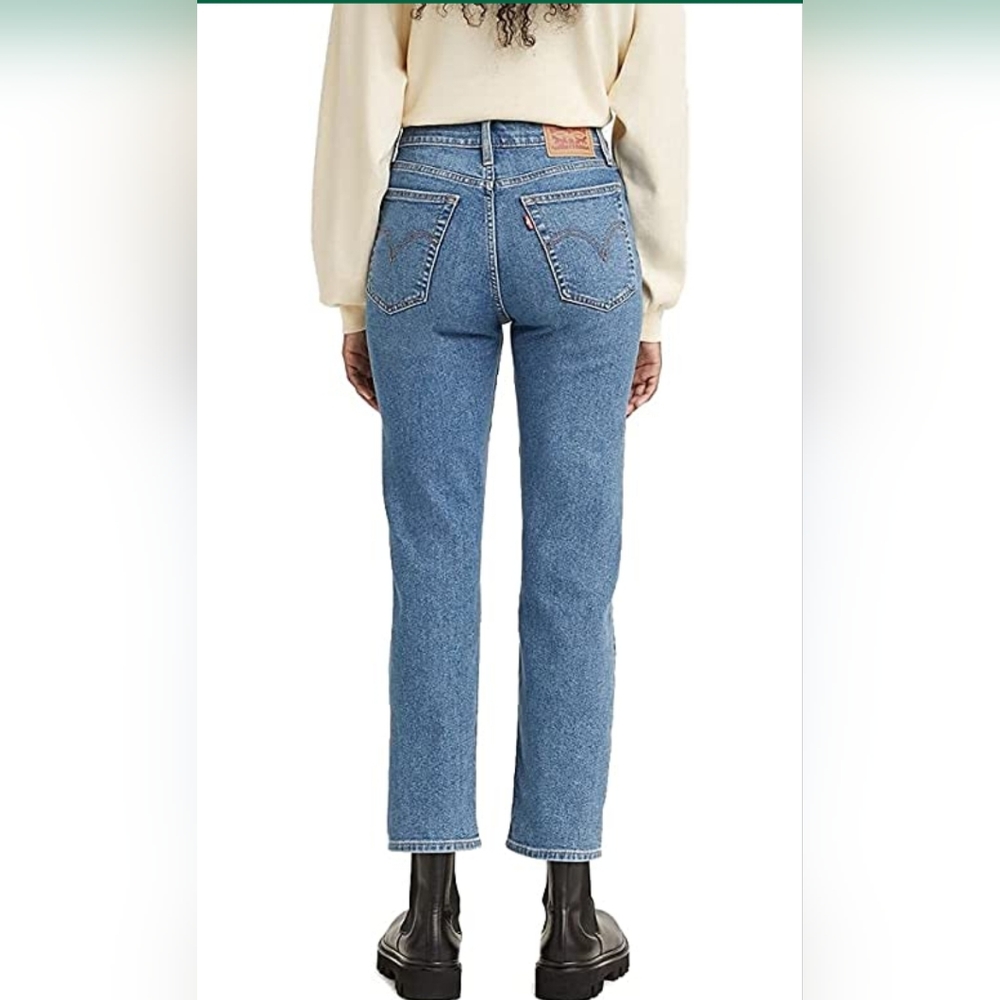 Levi 501 Wedgie Straight highrise jeans size 28 👖 27" inseam